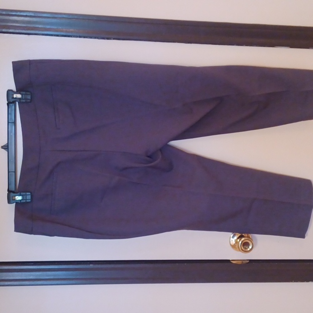 Apt 9 dressy gray capris - Picture 2 of 6